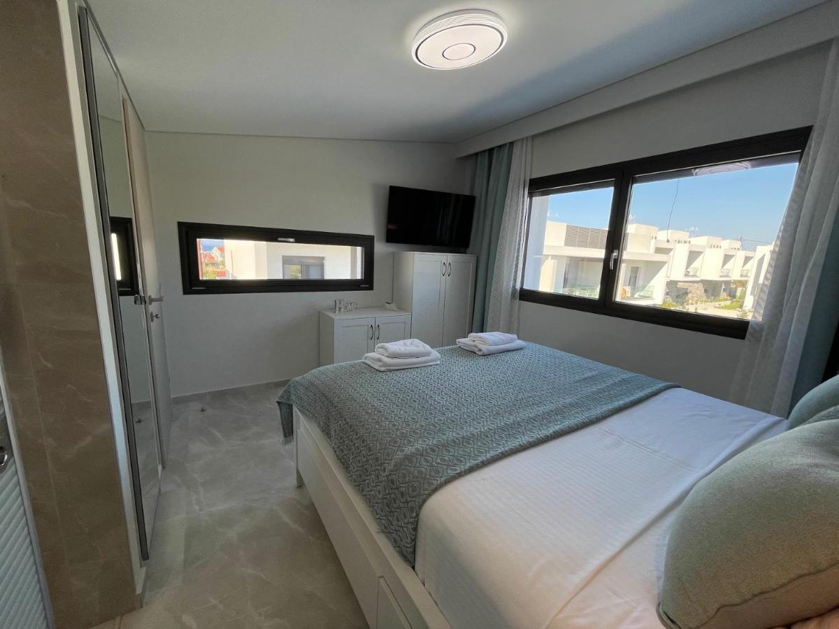 CALLISTO Luxury Suite Nikiti  Extérieur photo